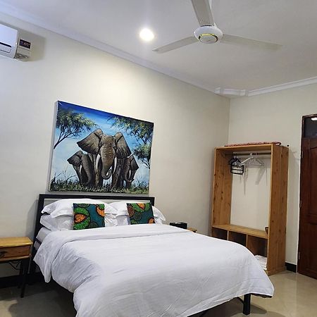 Nano'S Homes Dar es Salaam Exterior foto